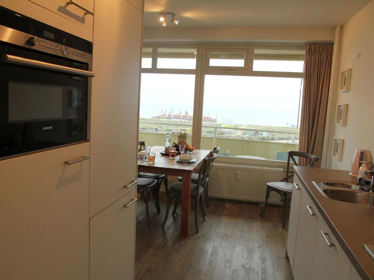 Cosy In Aan Zee With Balcony Appartement *